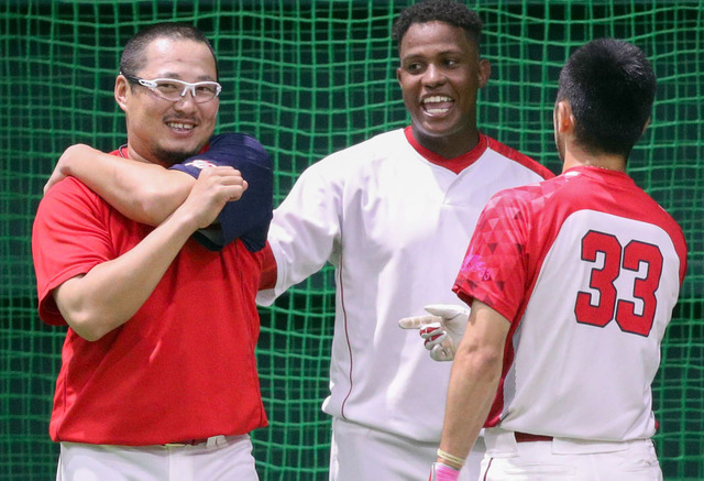 広島カープサンタナプロ初スタメン