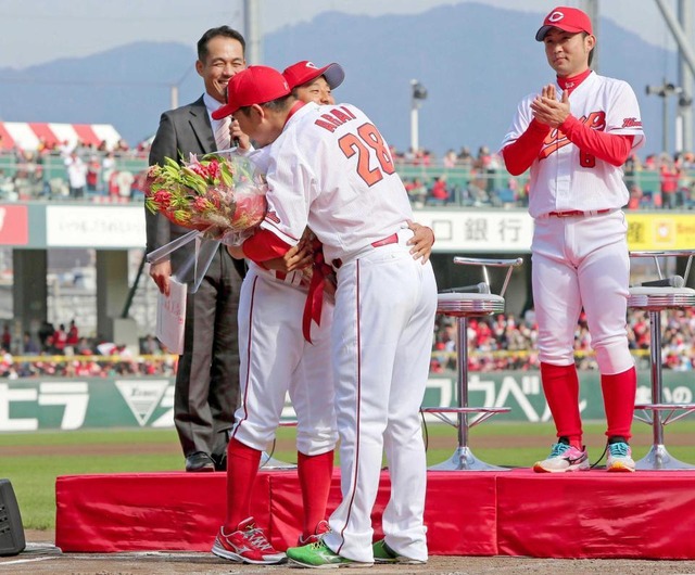 東出とセットで覚えてるカープ選手 : 広島東洋カープまとめブログ | かーぷぶーん