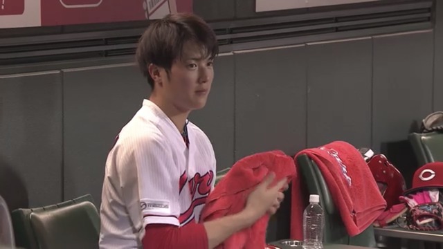 カープ森下暢仁_FaceApp_美人アプリ_01