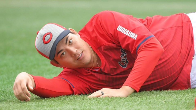 カープ九里亜蓮FA宣言するか11日にも結論「いろいろ考えます」