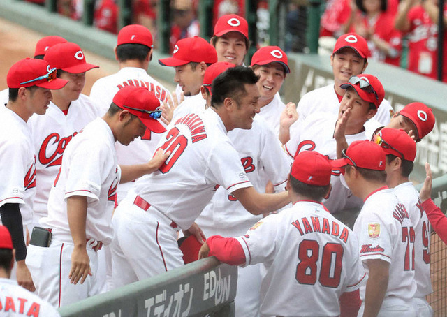 永川勝浩引退試合會澤翼延長サヨナラヒット