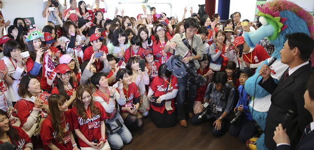 『カープ女子』←もう「にわか」のイメージは無くなった