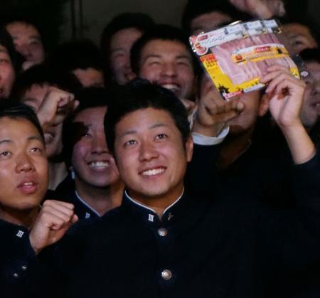 広島新庄_堀瑞輝_ベーコン_日ハム