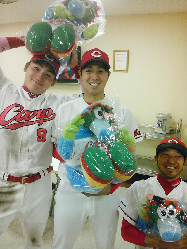 野村祐輔菊池涼介丸佳浩