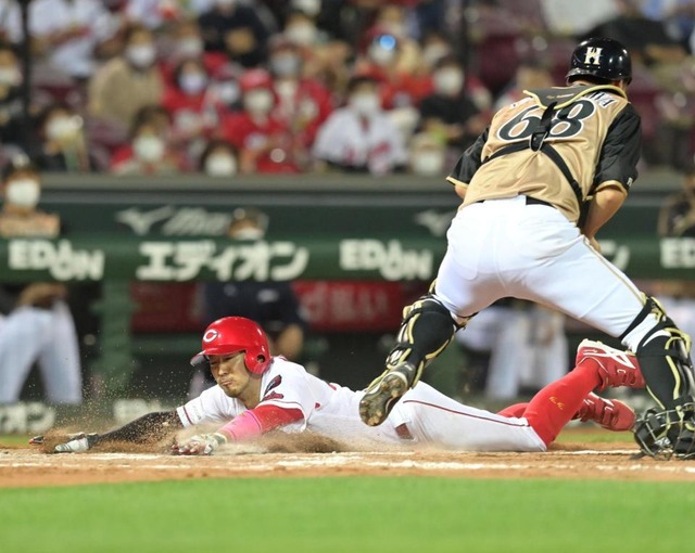 菊池涼介トリック走塁ホームイン