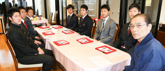 カープ新人入寮