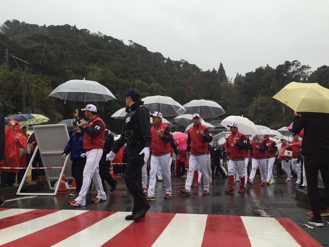 日南優勝パレード_10