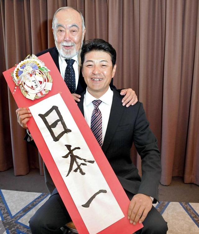 緒方孝市前カープ監督