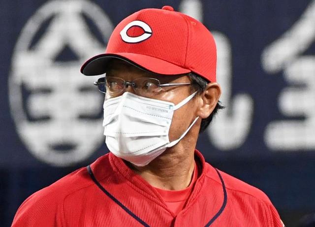 河田コーチヤクルト復帰