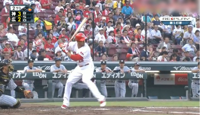 広島阪神12回戦_グスマン2号_13