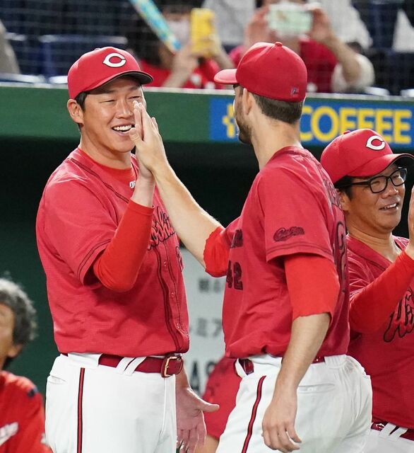 カープ菊池涼介×巨人岡本のファインプレーの守備位置