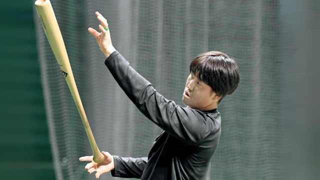 【広島カープ】公式直筆サインボール バリントン 福井優也 堂林翔太 3個セット 広島カープ】公式直筆サインボール バリントン 福井優也 堂林