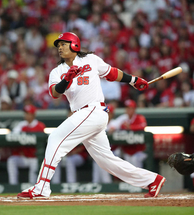 広島バティスタ8号2ランホームラン