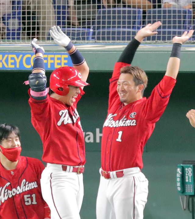 野間峻祥の2年ぶり決勝弾にカープベンチ歓喜！覚醒の予兆あり