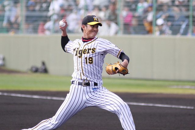藤浪晋太郎、なぜ3勝5敗の右腕が『1年4億円超』と高評価されたのか？