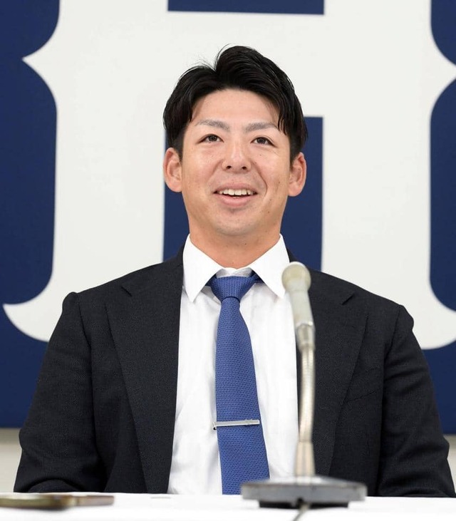 カープ野間峻祥が1200万増の年俸8000万円で契約更改