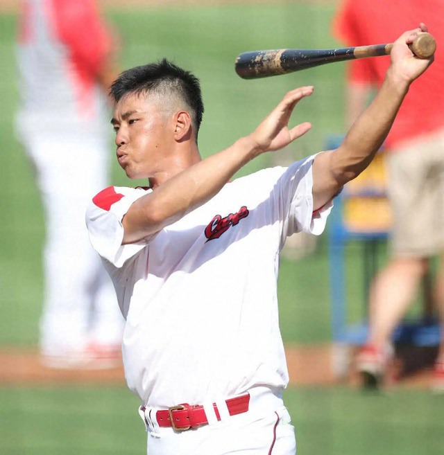 カープ中村奨成、下半身主導の打撃フォーム習得へ！来季8年目巻き返し誓う