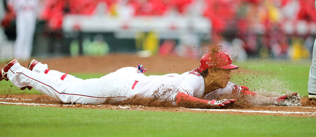 堂林翔太ヘッドスラィディング