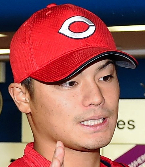 カープ戸田隆矢左ひじ手術