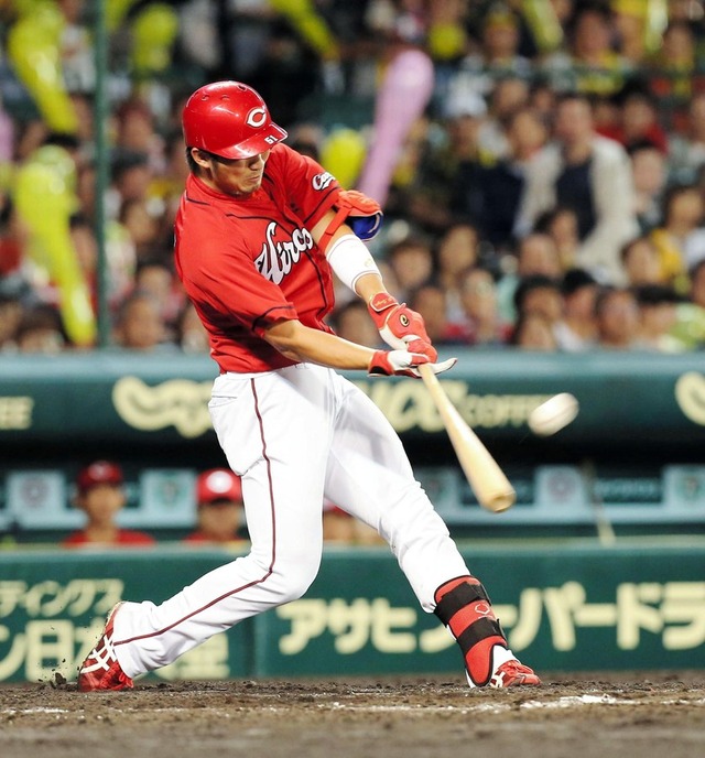 鈴木誠也12号ホームラン