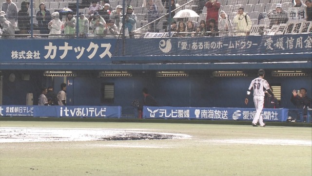 ヤクルトベンチ_いない