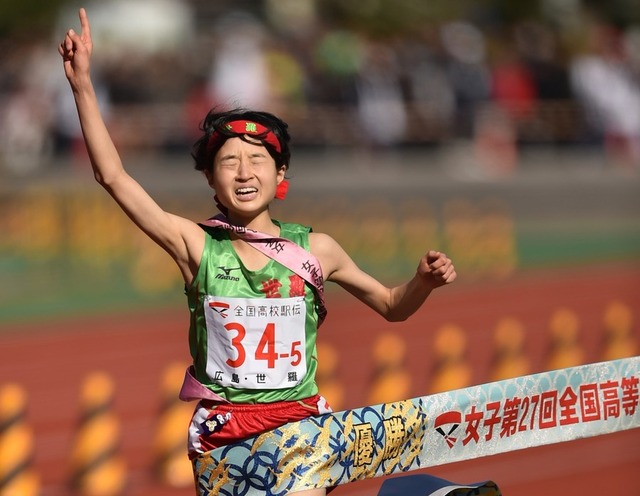 世羅高校陸上部アベック優勝_02