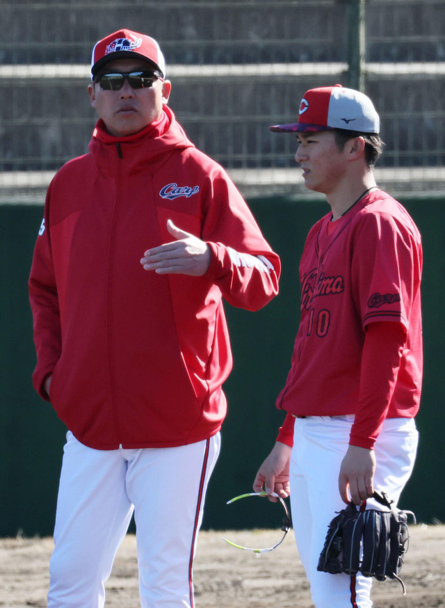 佐々木泰見送り