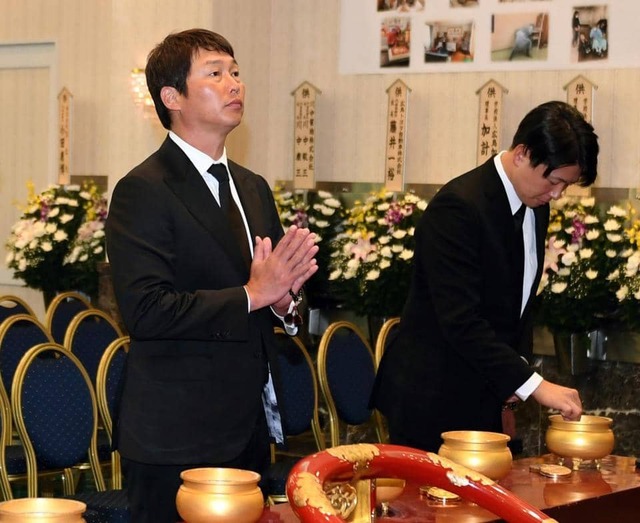 元カープ北別府学の葬儀に新井監督参列