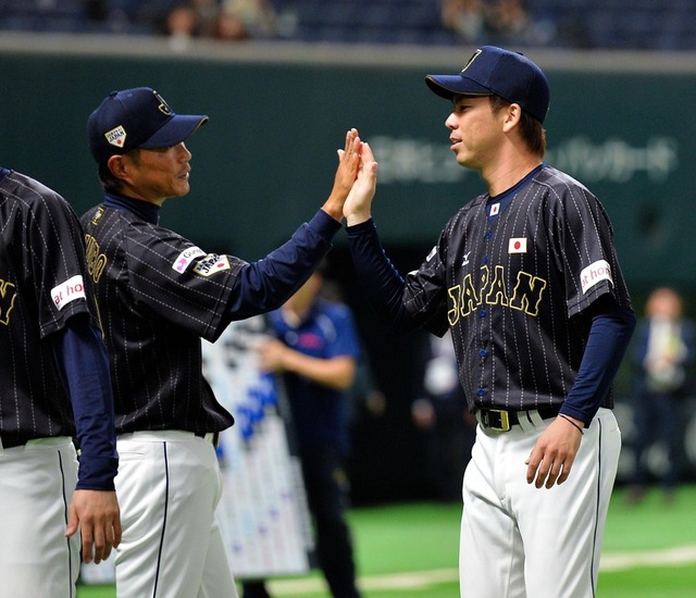 侍ジャパン_小久保監督_前田健太