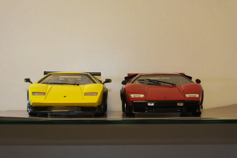 kyosho-countach-comparison1