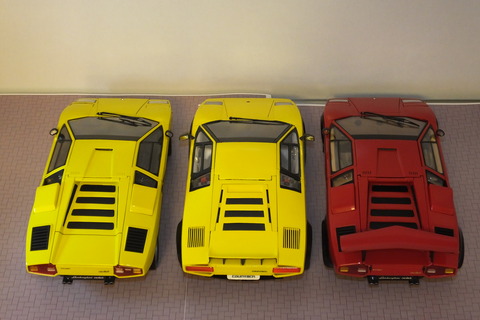 countach-tri4