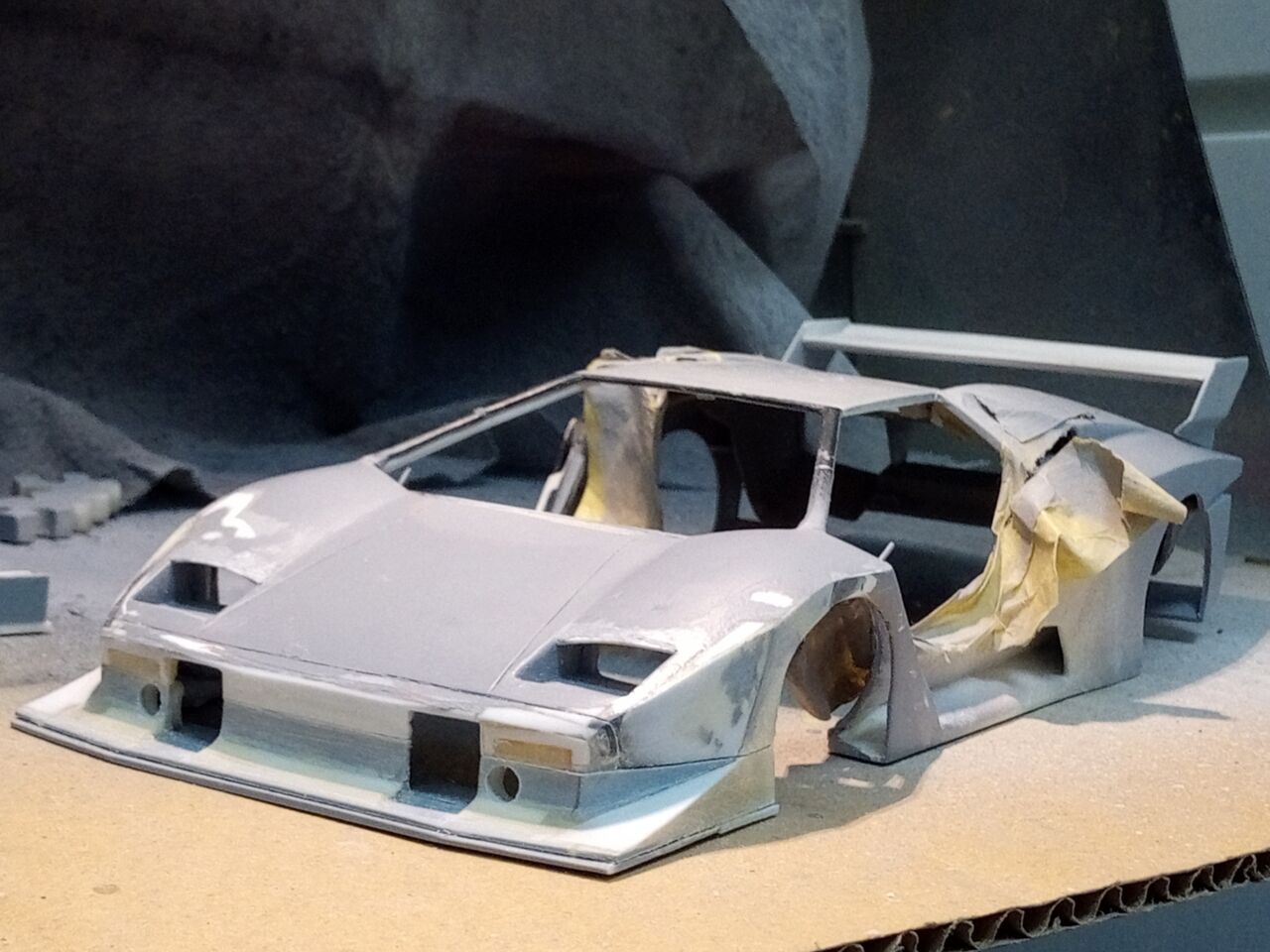 フジミ 1/20 ランボルギーニカウンタックレーシング改 製作記