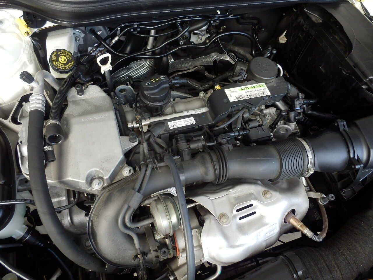 M ベンツa180 W176 サーモスタット交換の巻 1人で年商2億を目指す車屋のblog M ベンツa180 W176 サーモスタット交換の巻 1人で年商2億を目指す車屋のblog