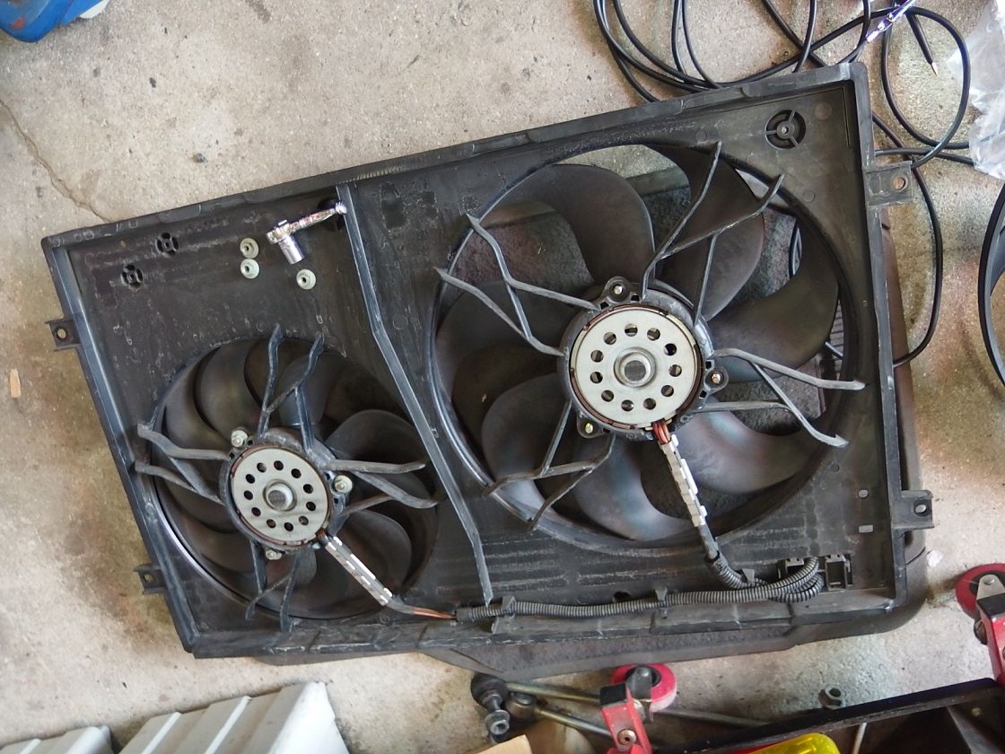 久々 ゴルフ 電動ファン交換の巻 １人で年商2億を目指す車屋のblog