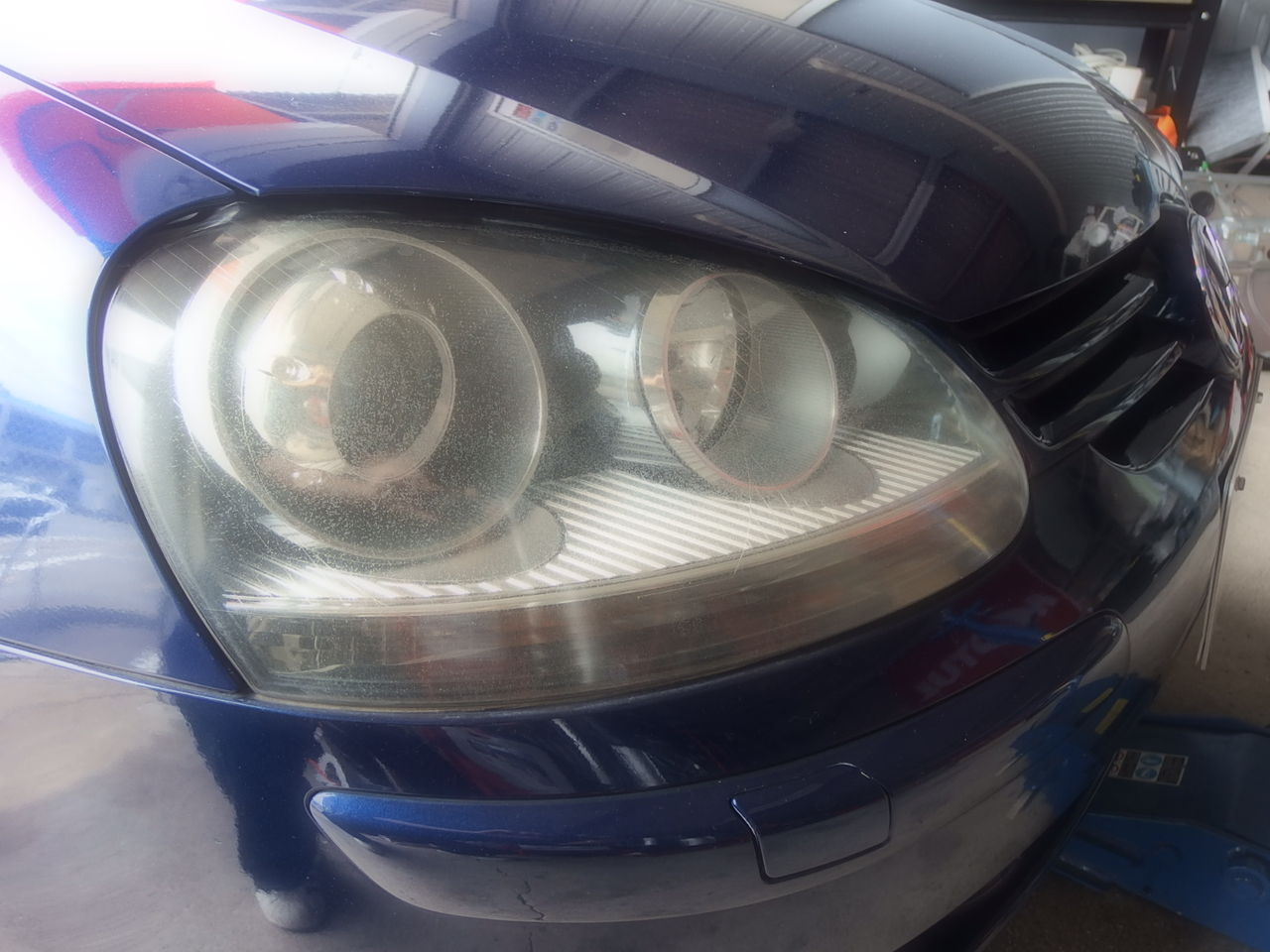 ゴルフ ヘッドライト交換の巻 １人で年商2億を目指す車屋のblog