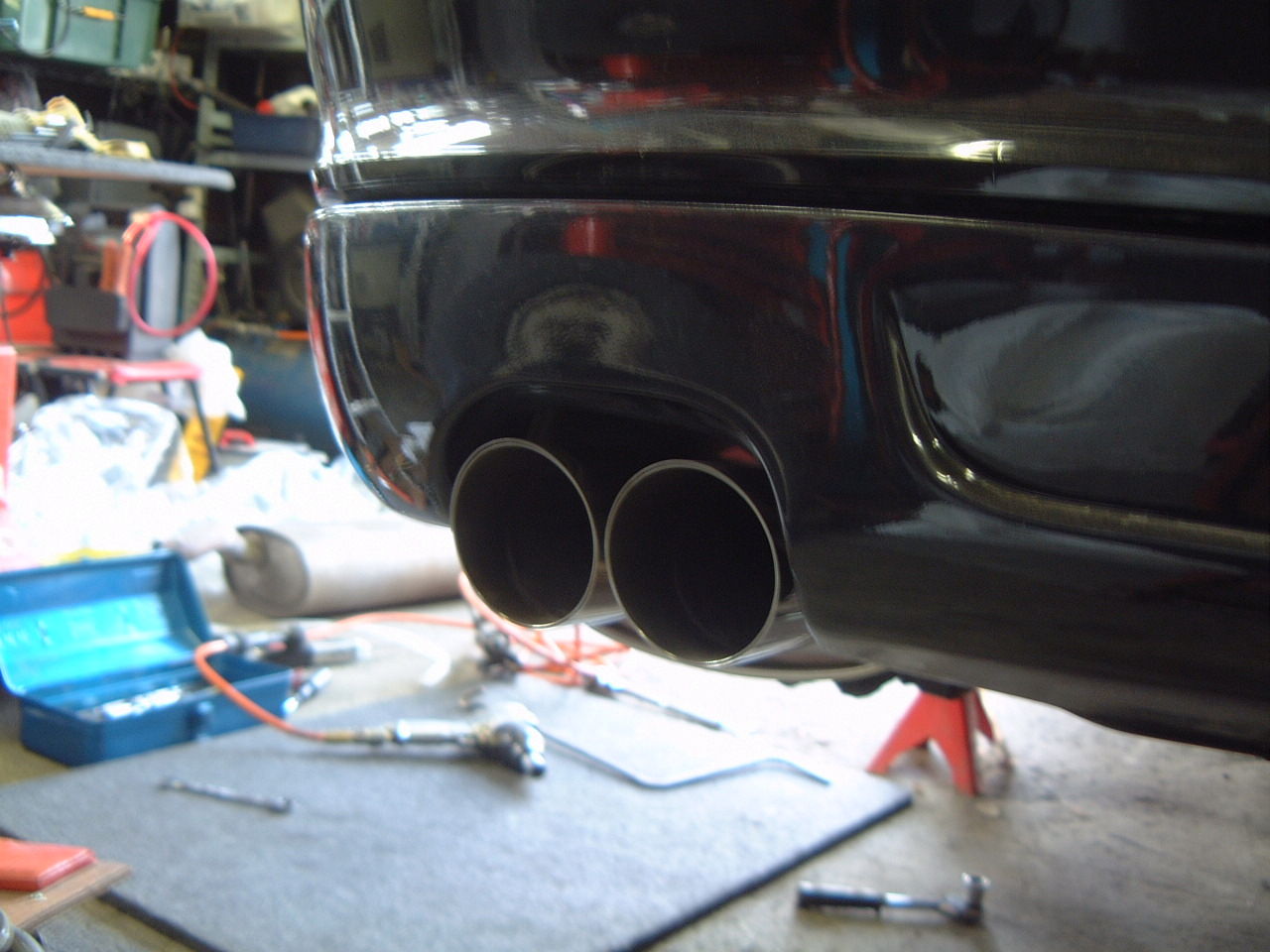 BMW E46 318iツーリング マフラー交換 : CARSHOP・UFO