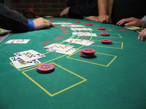 1200px-Blackjack_board