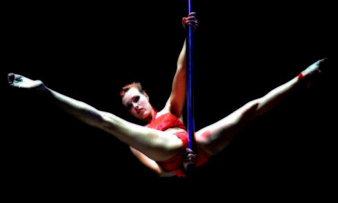 Pole Dance13