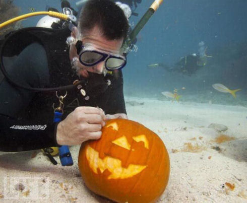 the_evolution_of_halloween_20