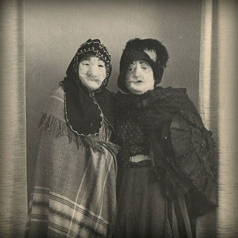 freaky_retro_35