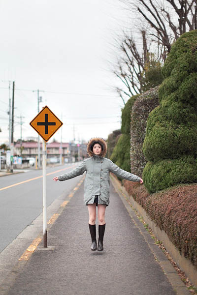 levitation-photo-portraits-by-natsumi-hayashi-17