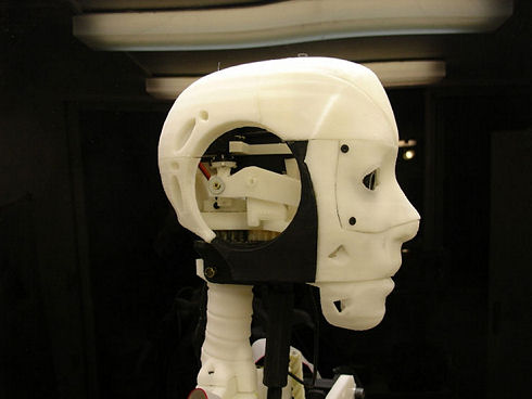 inMoov-3D-printed-robot