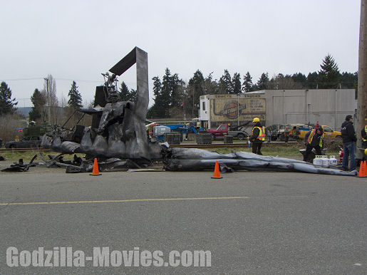 06_godzilla2014_set_pics