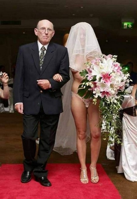 World_s_Best_Bizarre_Funny_Wedding_Photos_20