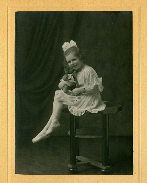 VINTAGE VAUDEVILLE PHOTOS 27