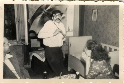 freaky_retro_37