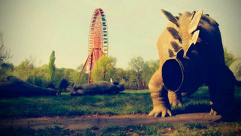 Surreal Abandoned Amusement Park in Berlin 01