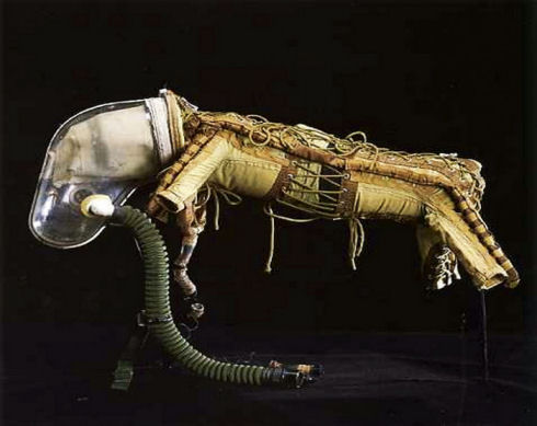 pressure suits 01