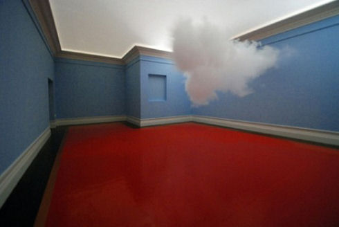 berndnaut-indoor-cloud-525x351-3