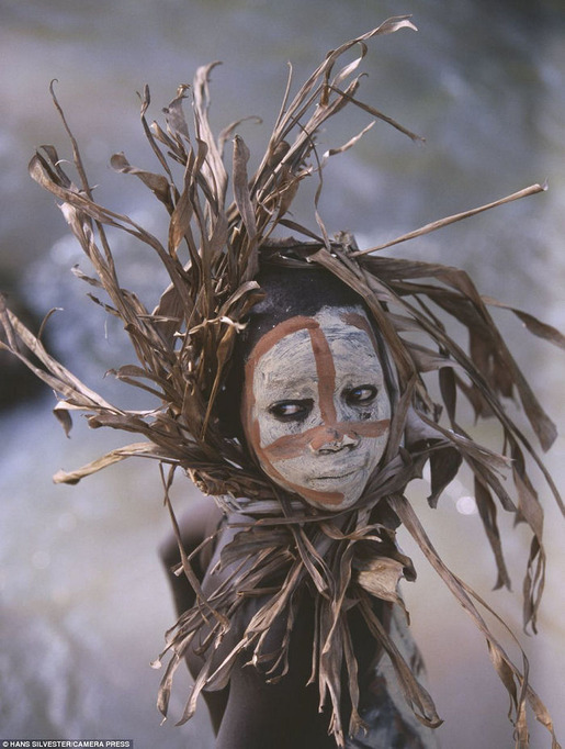 Tribal Decoration from Africa 04